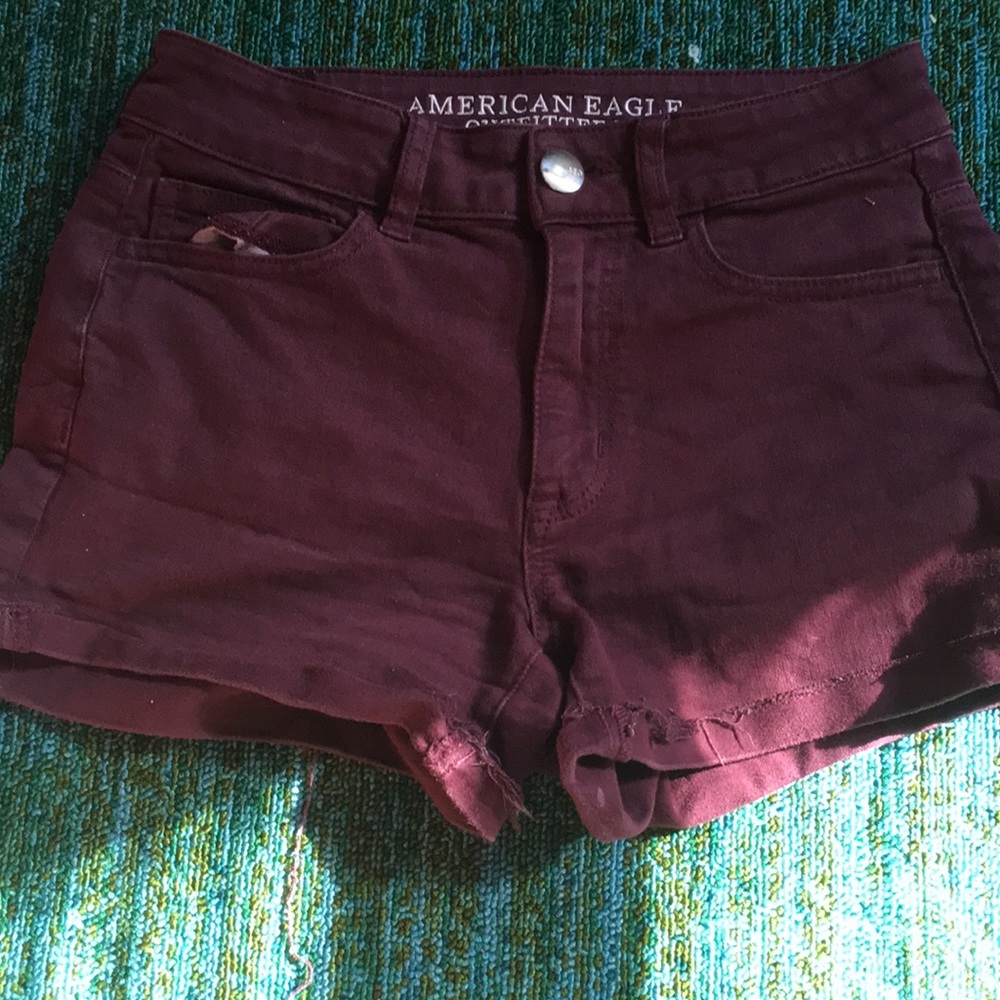 American eagle burgundy super stretch jean shorts